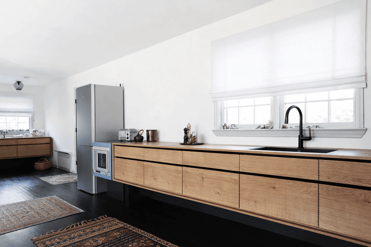 East Hampton - Image 1